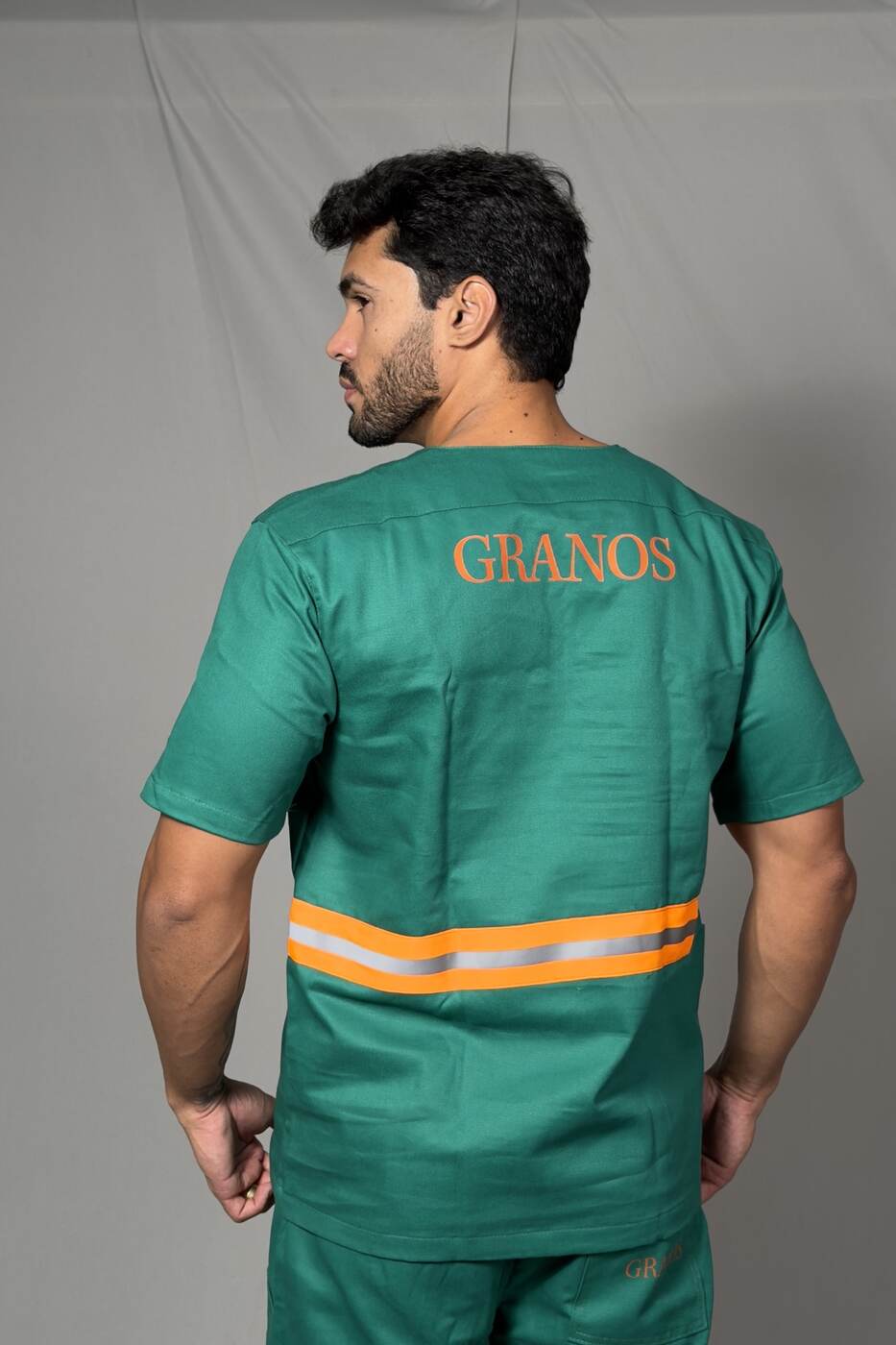 GRANOS: scrub verde com faixa refletiva